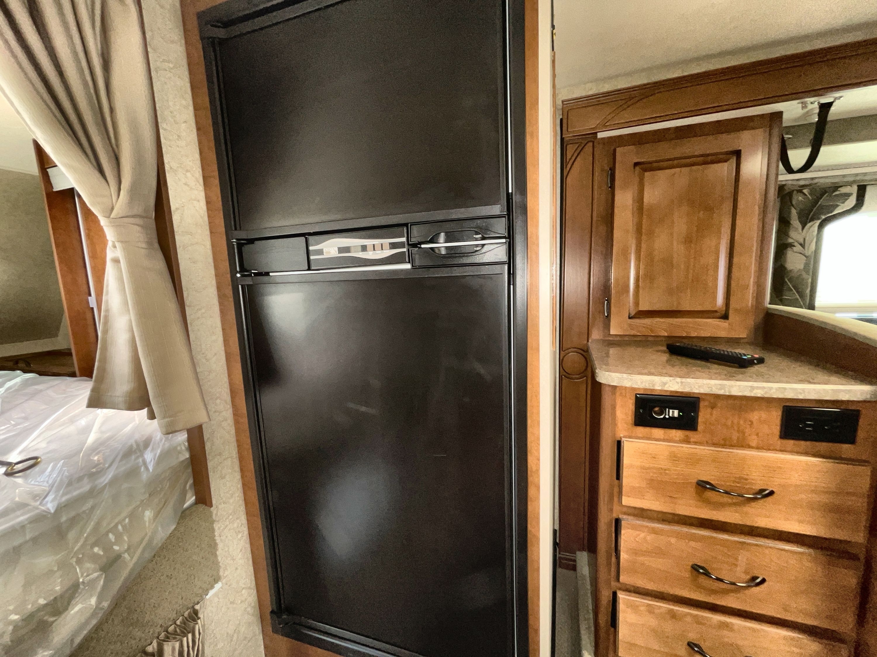 2016 Lance LANCE 1062 in medford OR