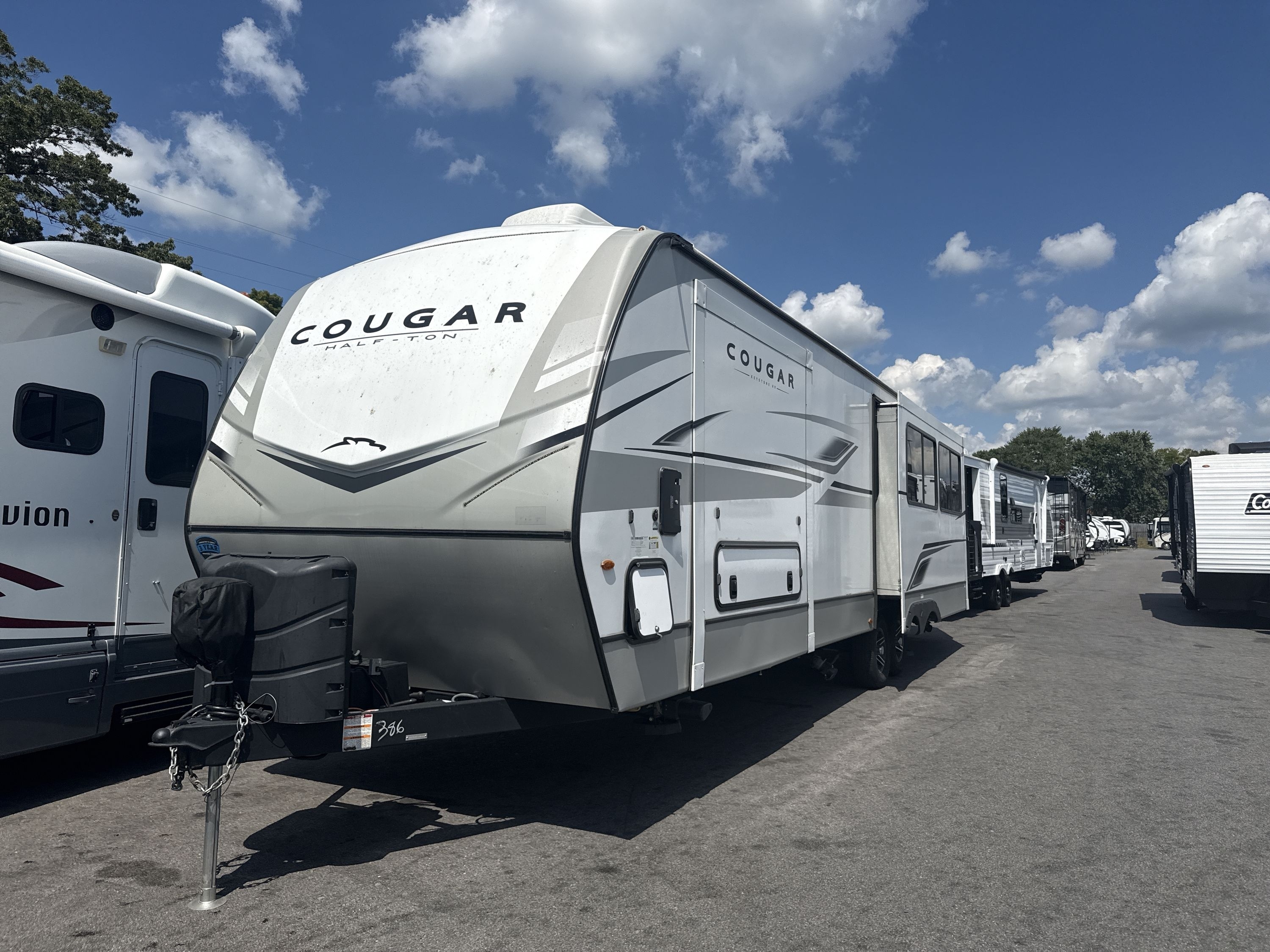 2023 Keystone COUGAR 30RKD in kodak TN