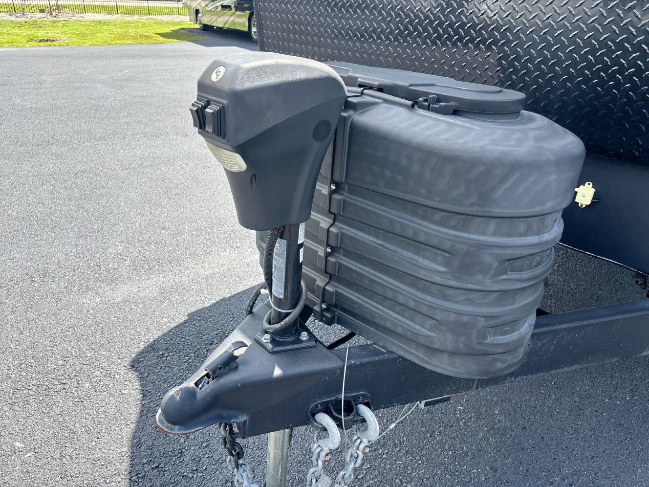 A photo of this 2023 Prime Time LACROSSE 3411RK