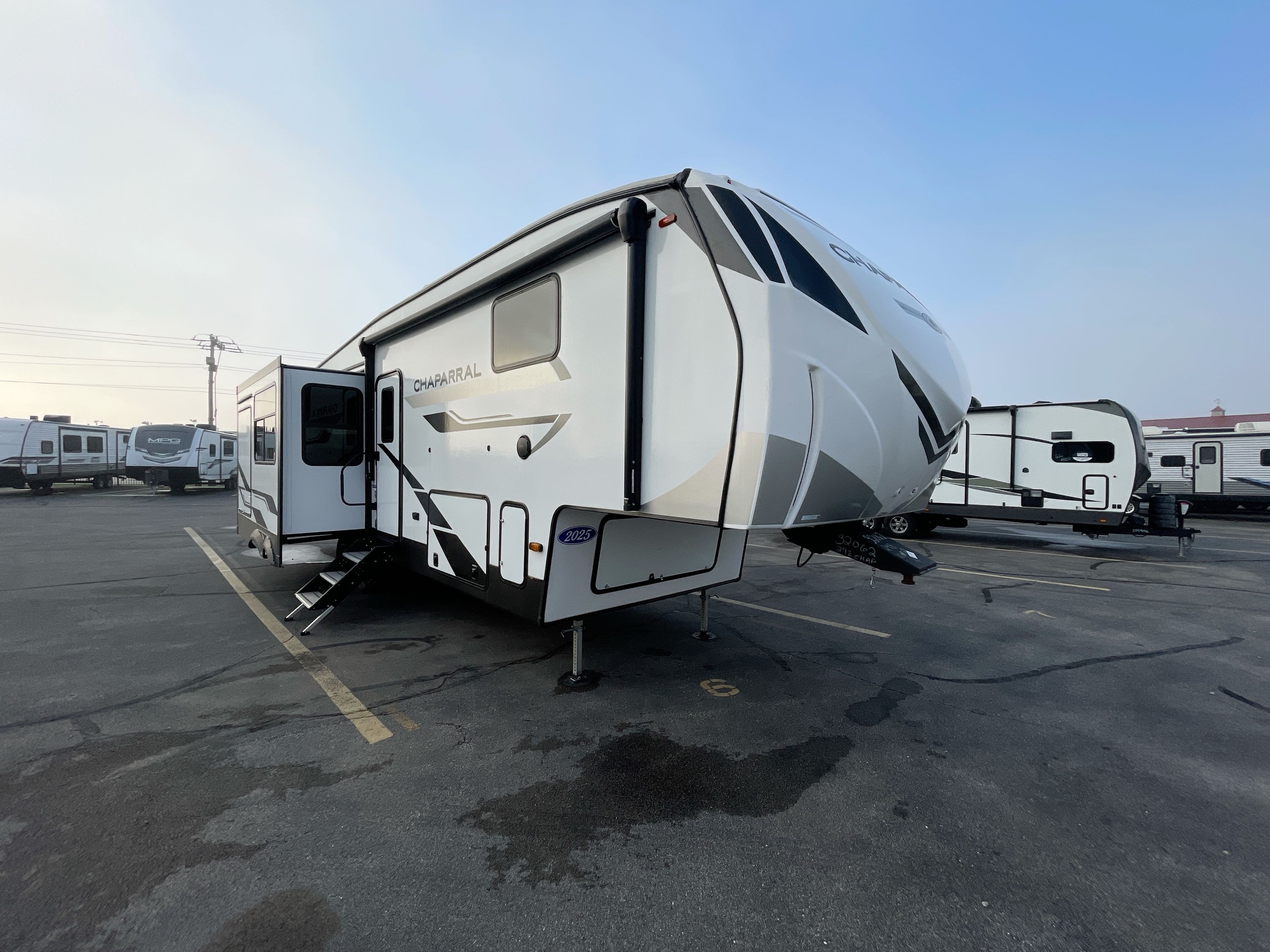 2025 Coachmen CHAPARRAL 298RLS in richmond IN
