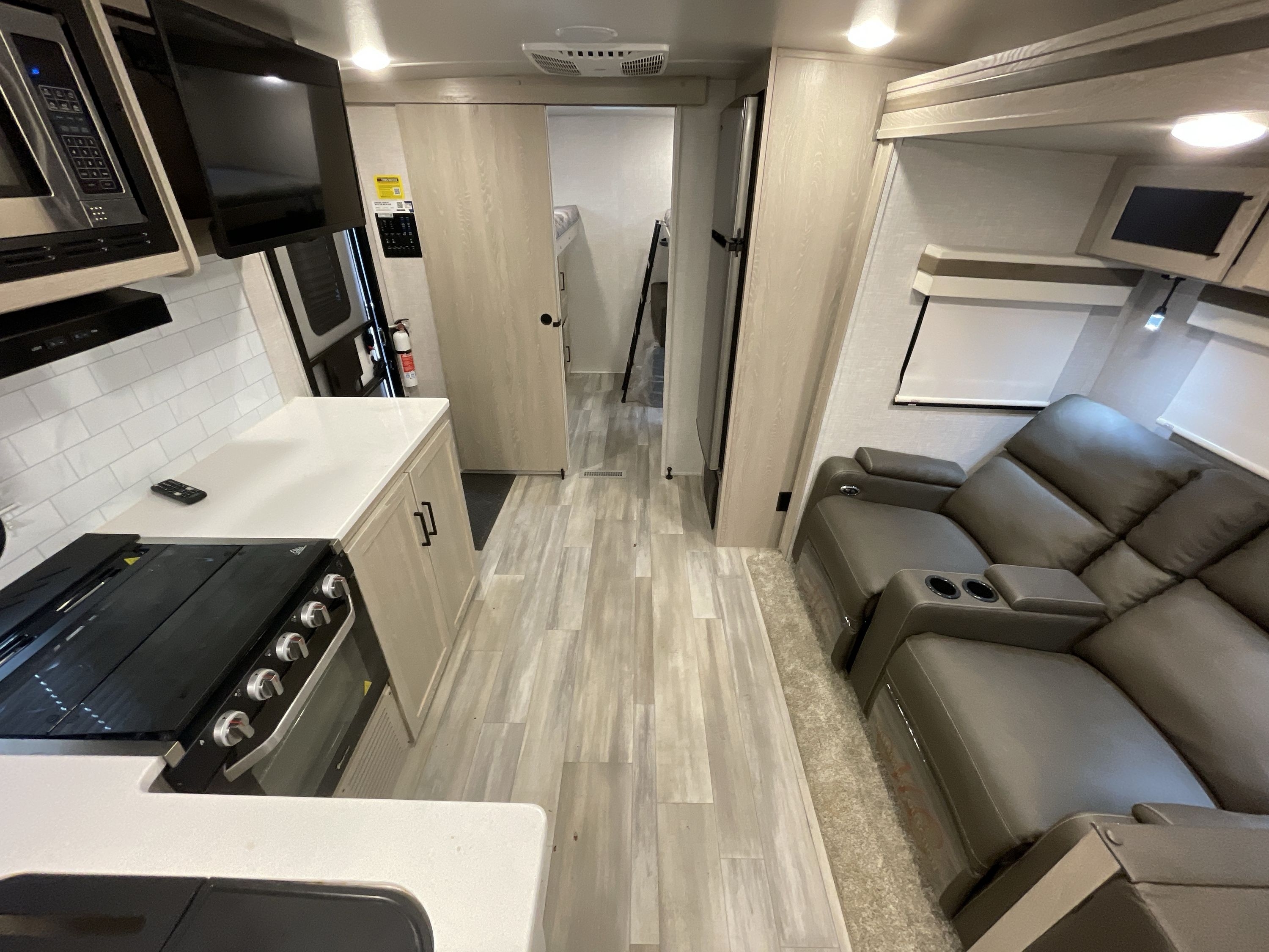 2022 Forest River ROCKWOOD ULTRA LITE 2911BS in fresno CA