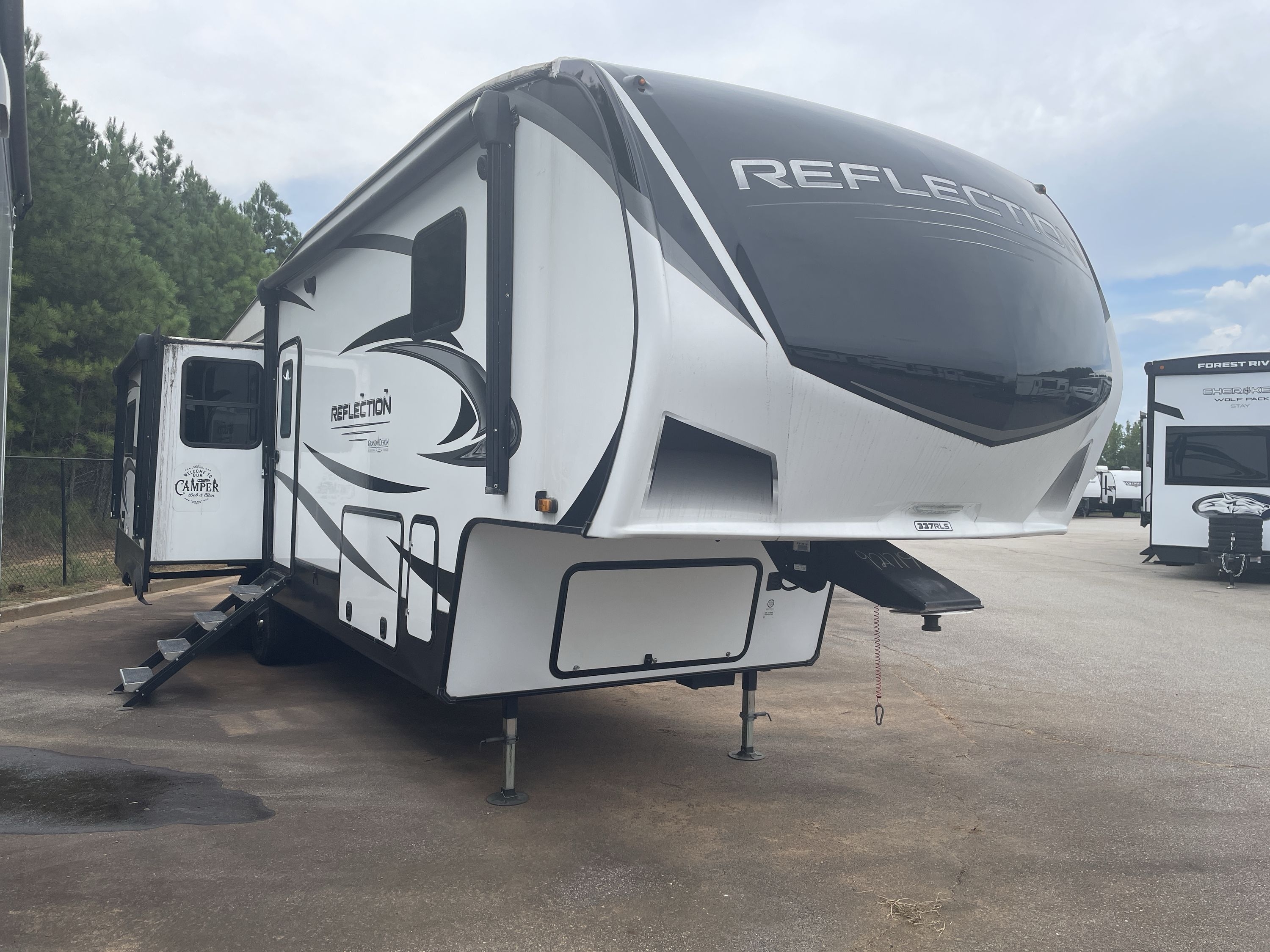 2023 Grand Design REFLECTION 337RLS RV