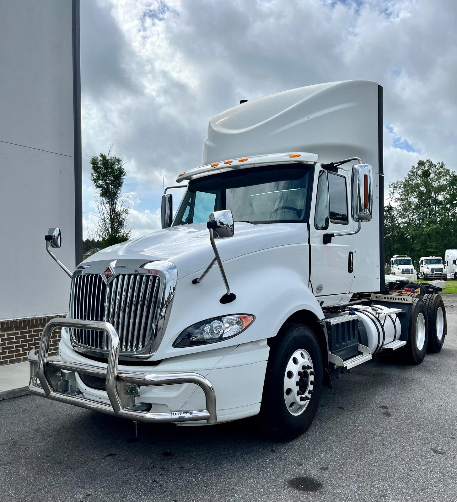 2017 INTERNATIONAL Prostar in Port Wentworth, GA