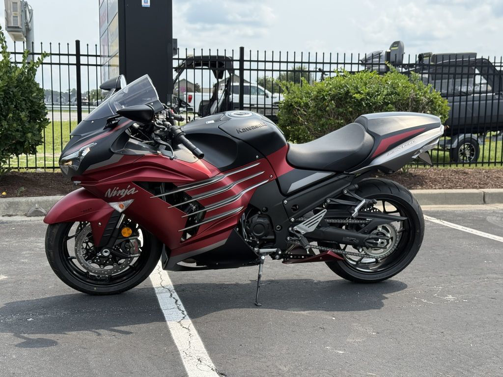 2025 Kawasaki Ninja ZX-14R ABS ABS in Myrtle Beach, SC