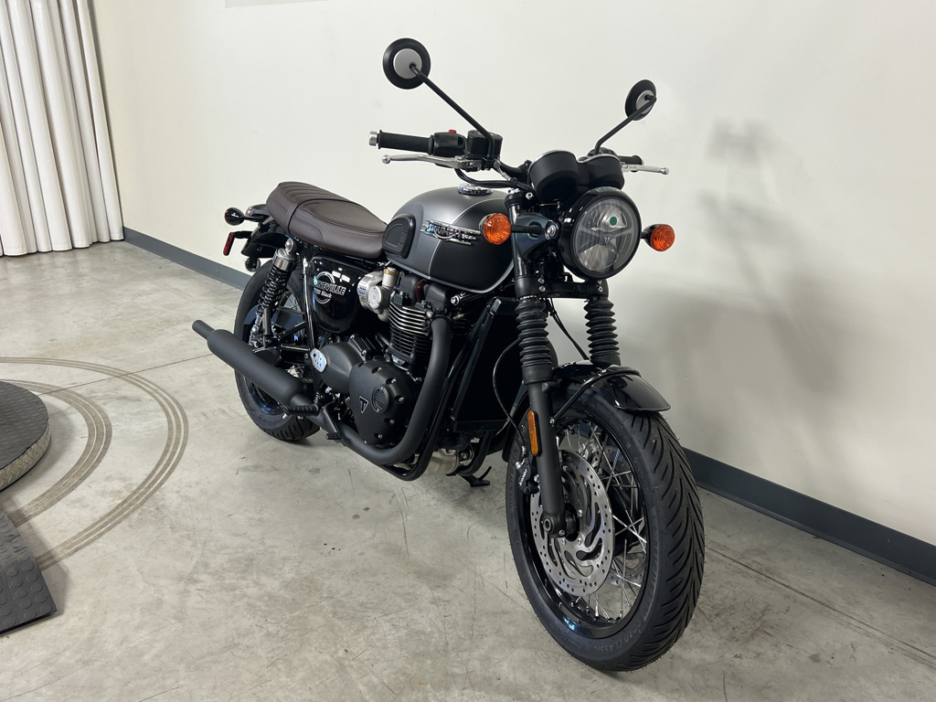 2026 Triumph Bonneville T120 Black BLACK in Peninsula, OH