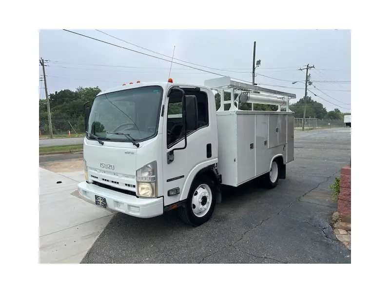 2014 ISUZU NPR HD