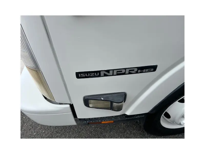 2014 ISUZU NPR HD