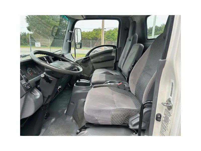 2014 ISUZU NPR HD