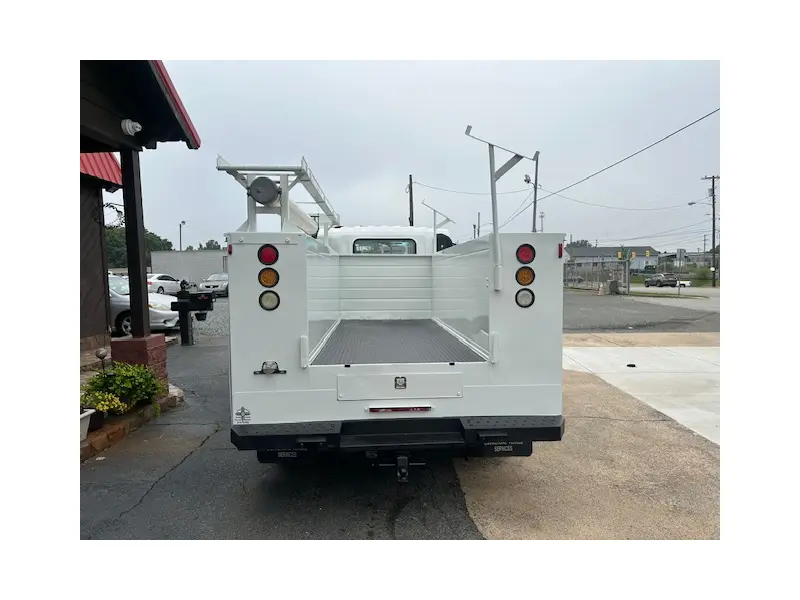 2014 ISUZU NPR HD