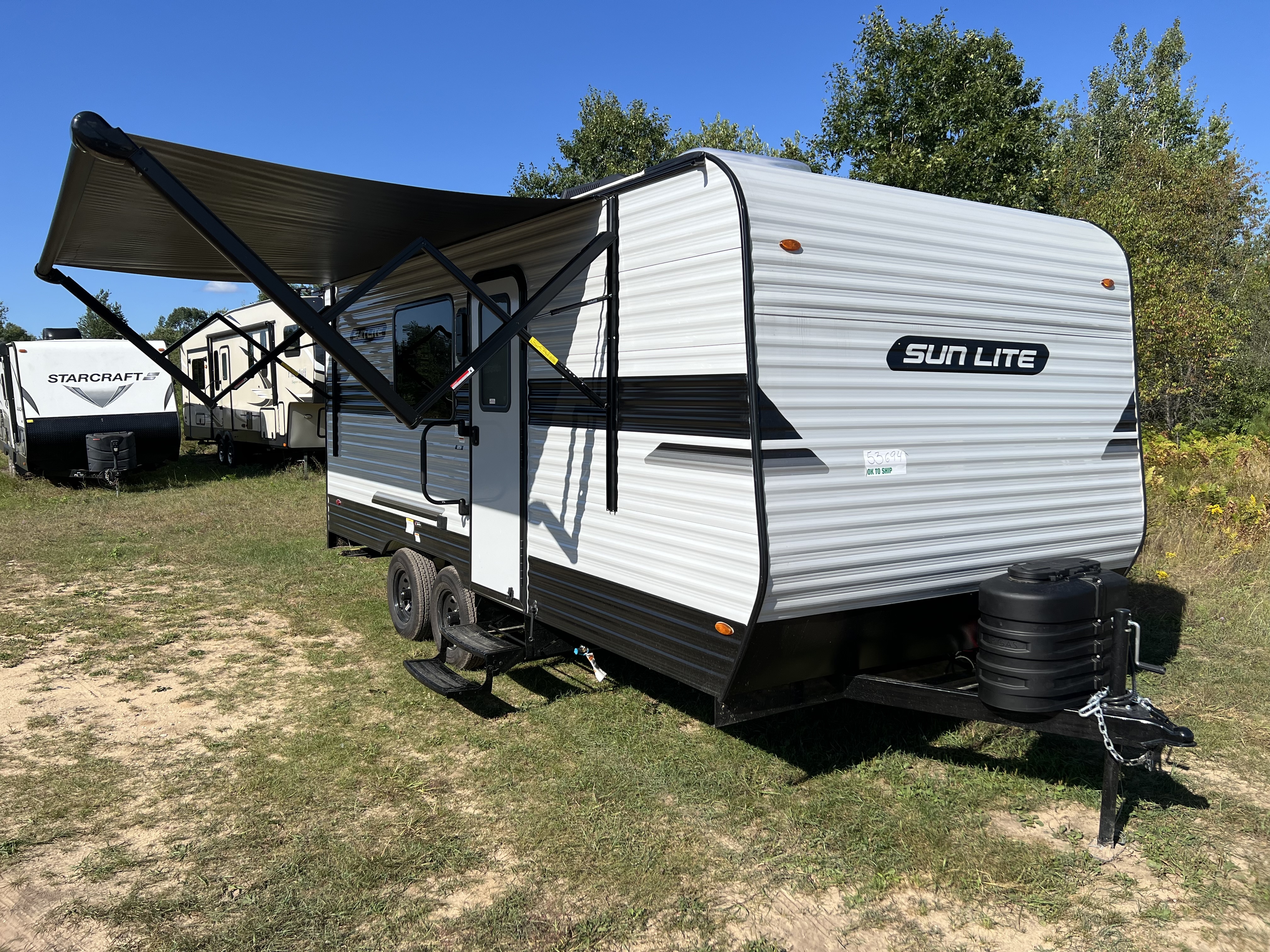 2027 Sunset Park Rv Sun Lite 18TH in cadillac MI