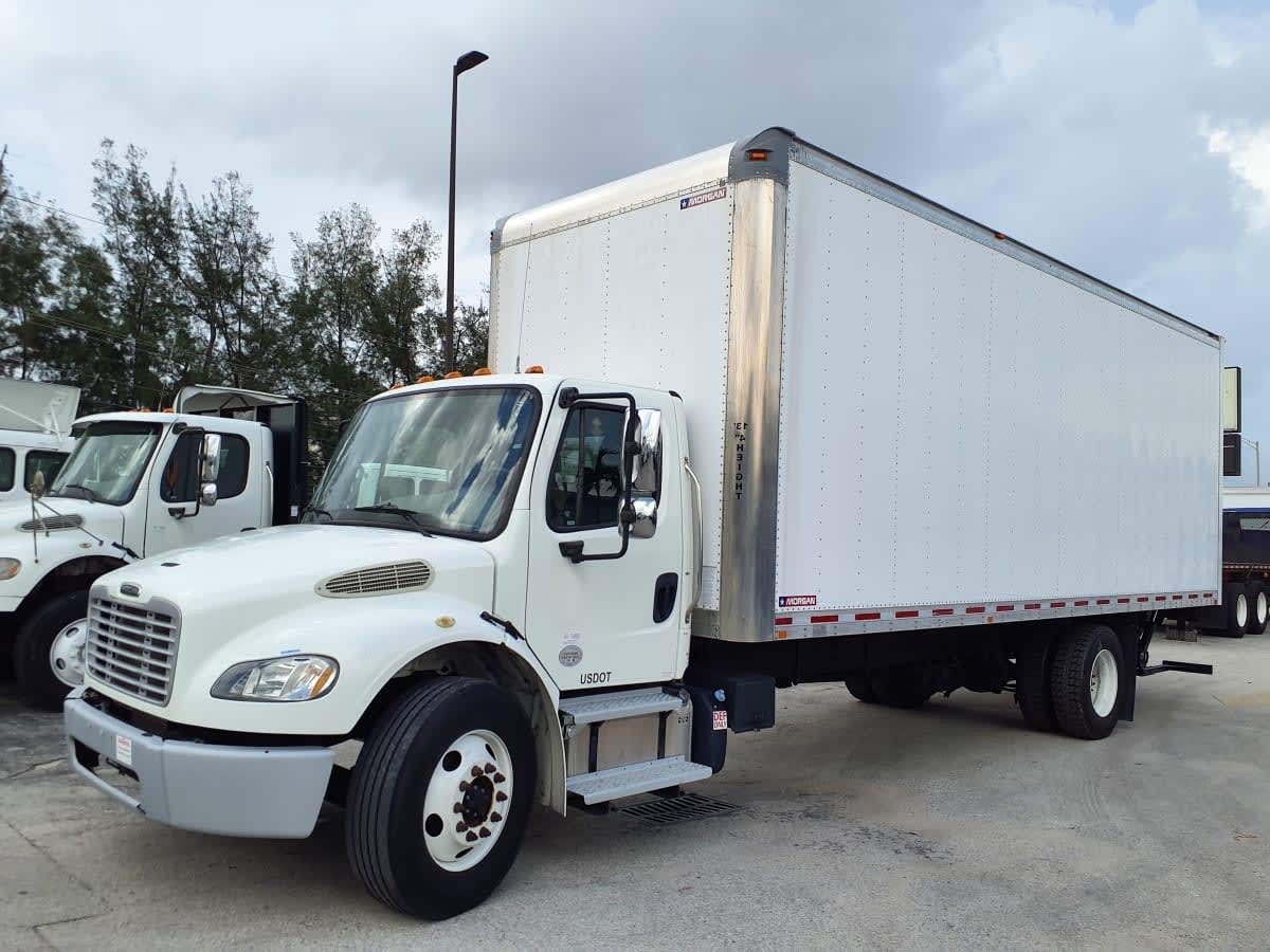2019 FREIGHTLINER BUSINESS CLASS M2 106 in Miami, FL