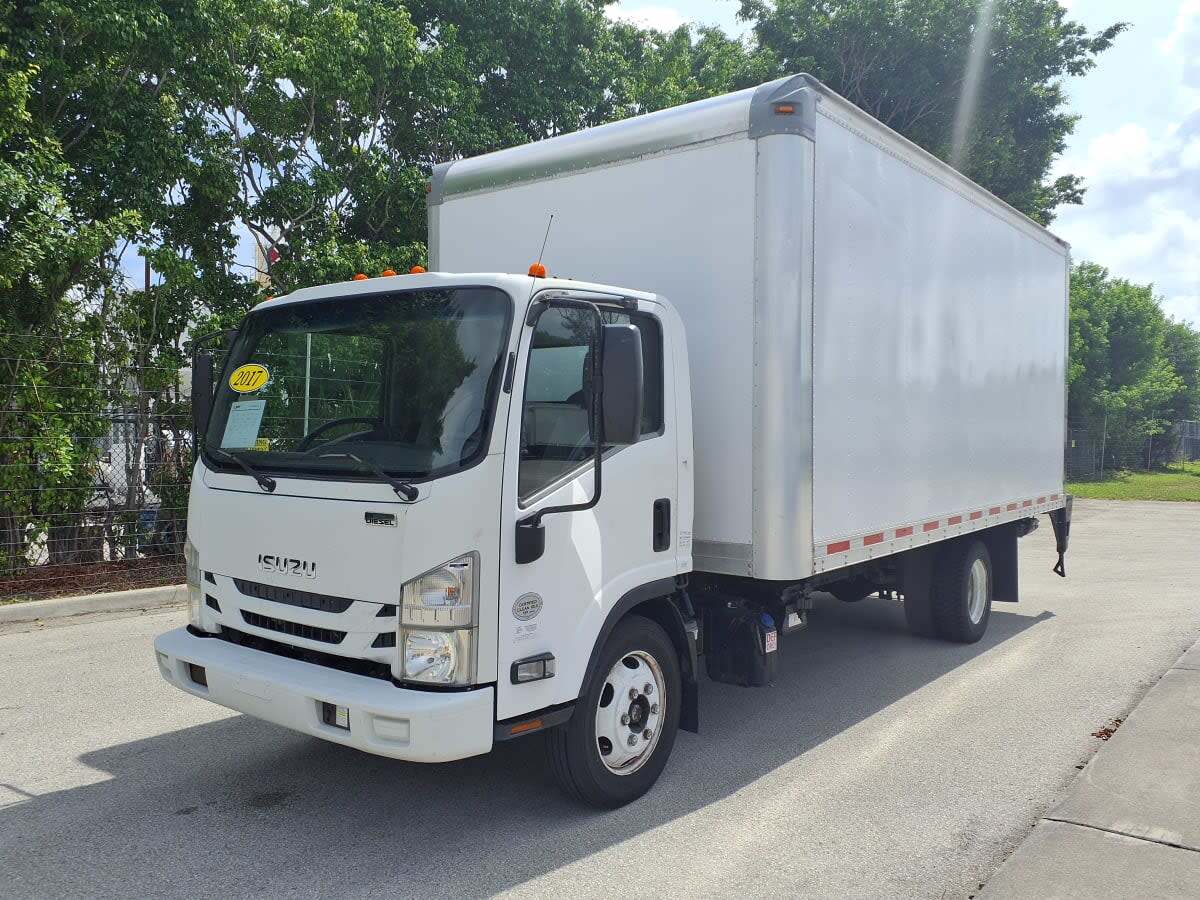 2017 ISUZU NRR in Fort Lauderdale, FL