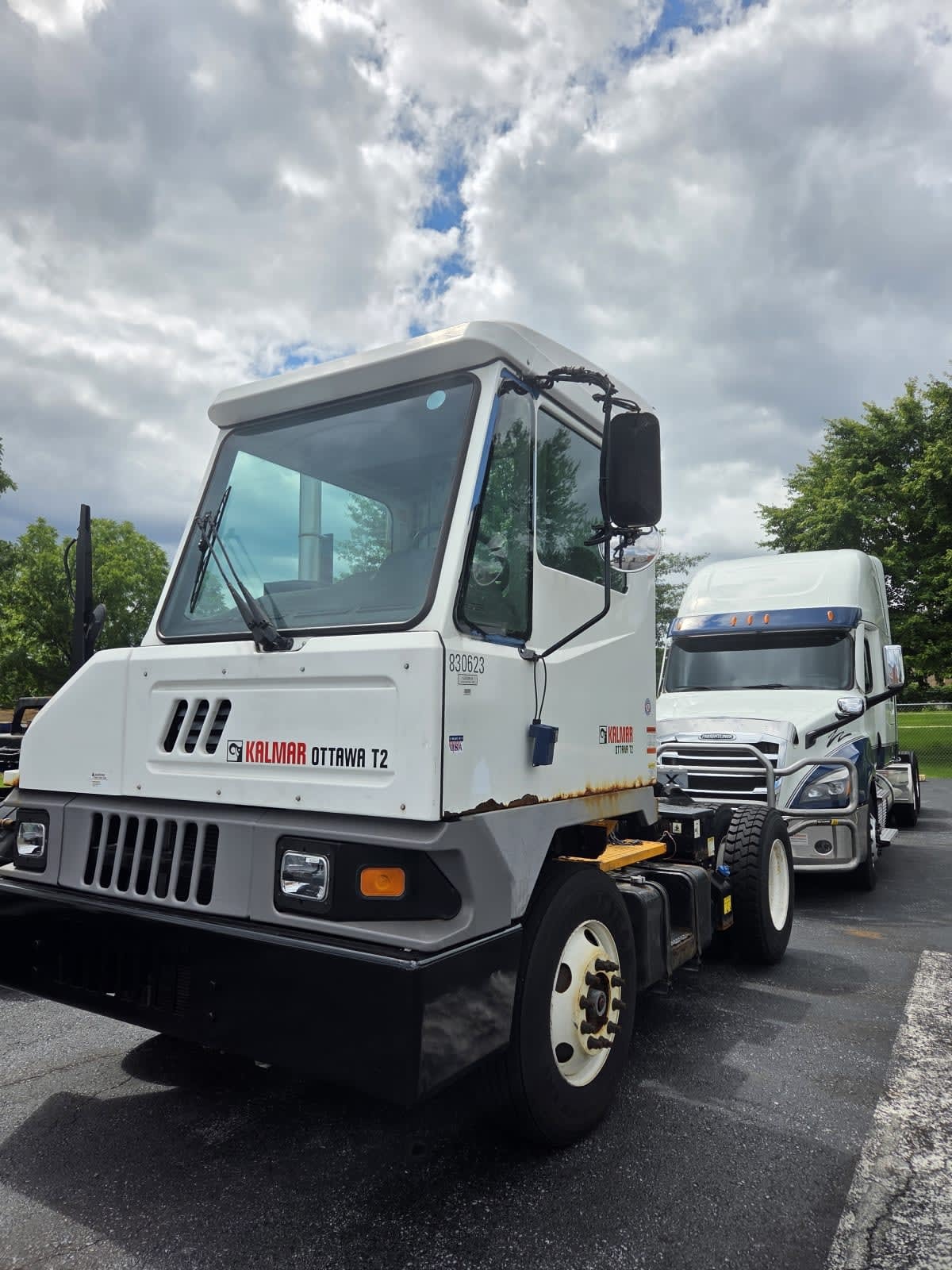 2018 OTTAWA 4X2 T2 in Allentown, PA