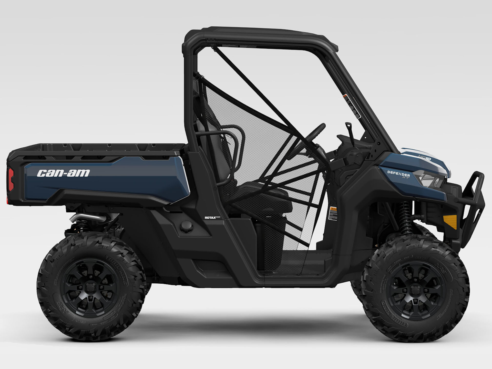 2025 Can-Am Defender XT HD10 in bennington VT