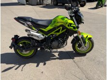Tips for Buying a Hitch-Mounted Minibike image