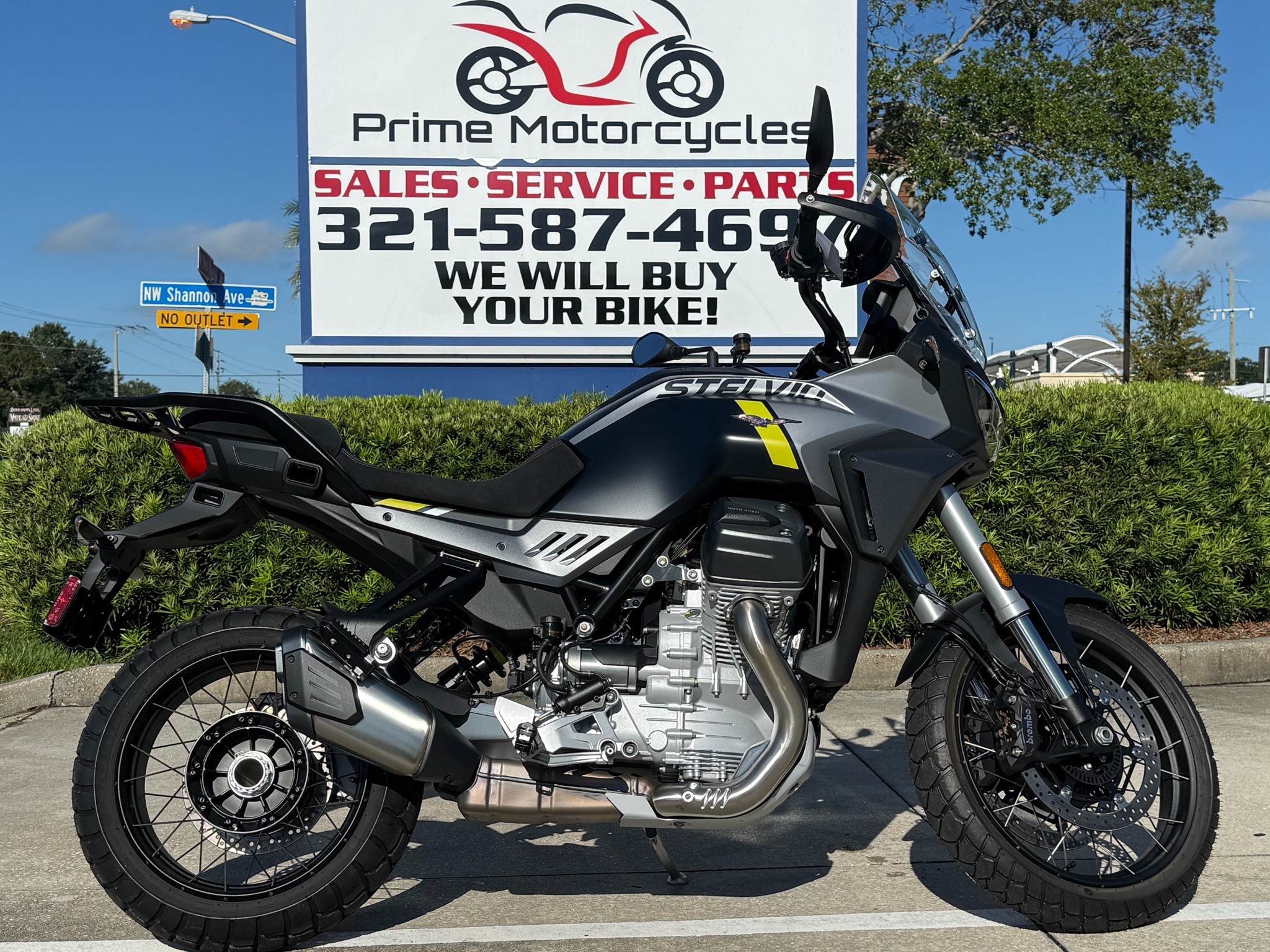 2025 Moto Guzzi Stelvio in Melbourne, FL