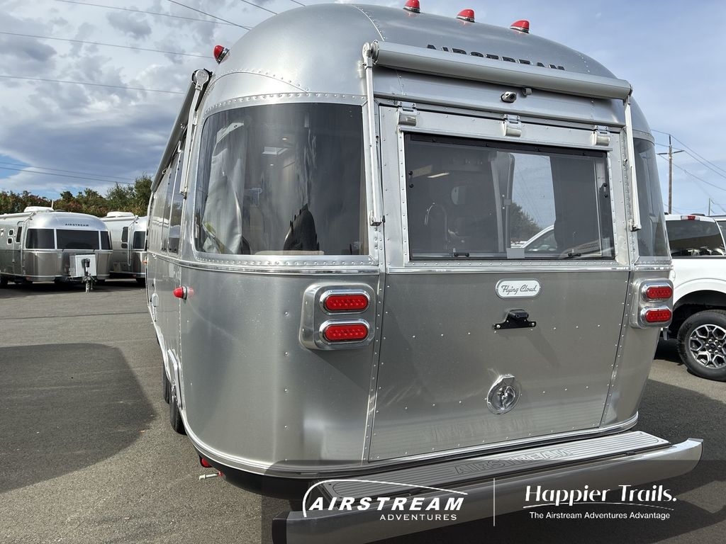 2027 Airstream Flying Cloud 27FB in fairfield CA