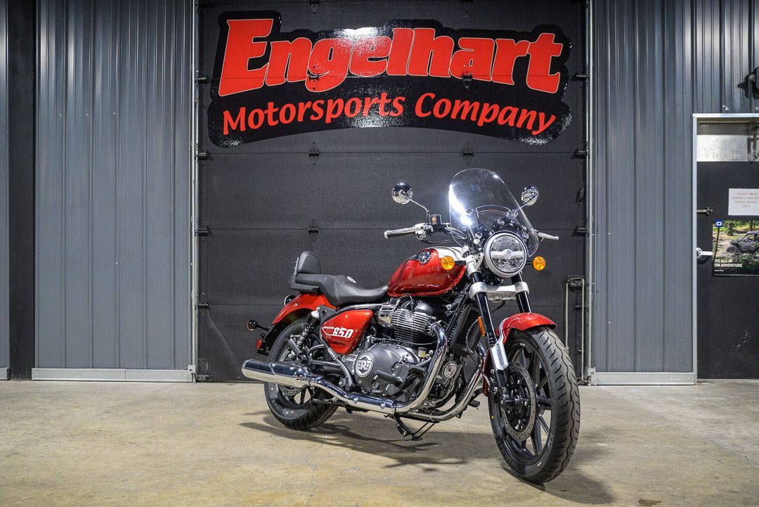 2024 Royal Enfield Super Meteor 650 650 in Madison, WI