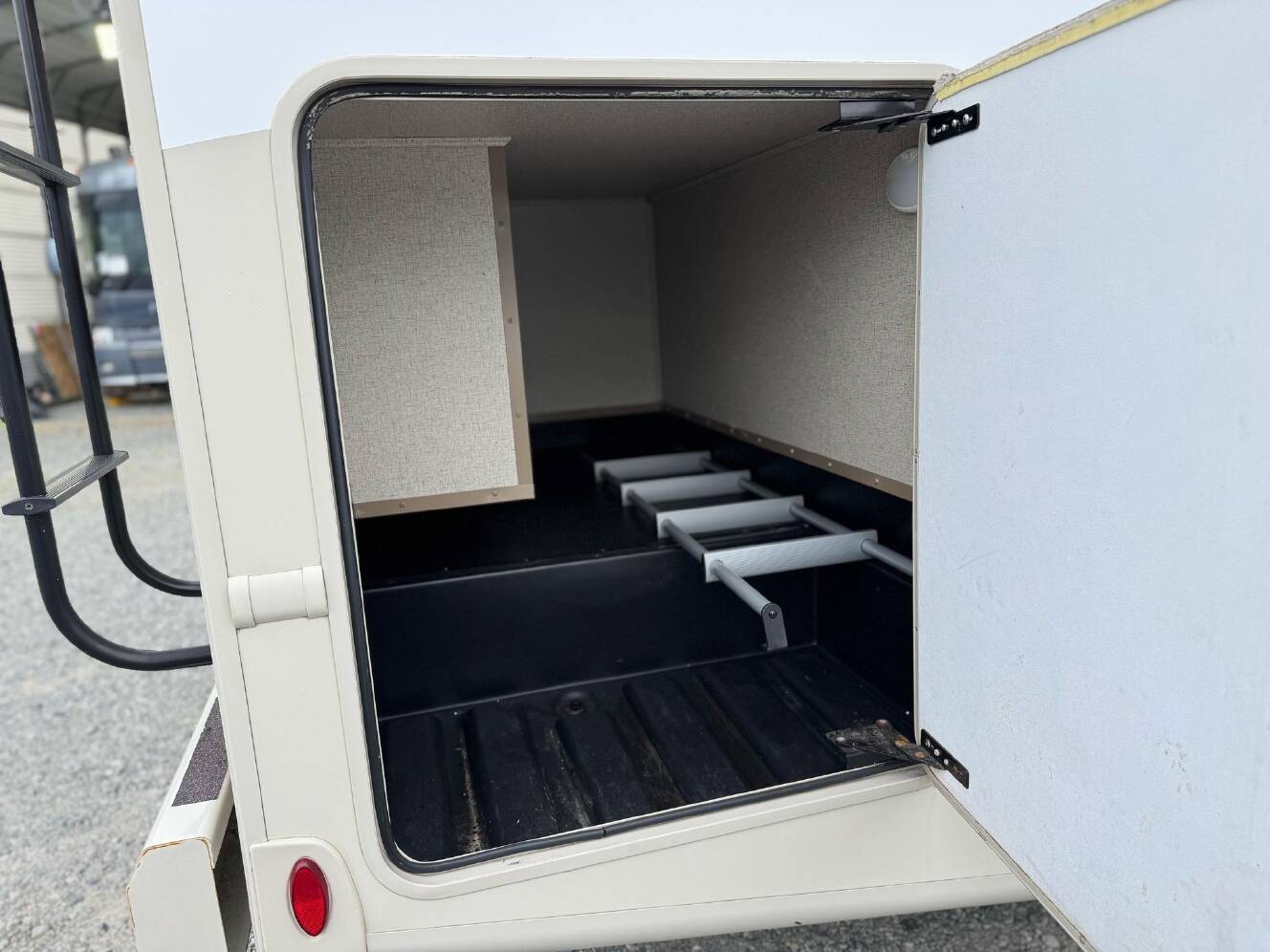 A photo of this 2019 Thor Motor Coach Freedom Traveler