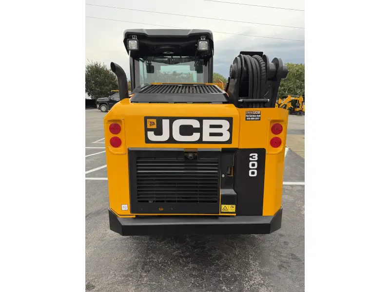 2025 JCB 300