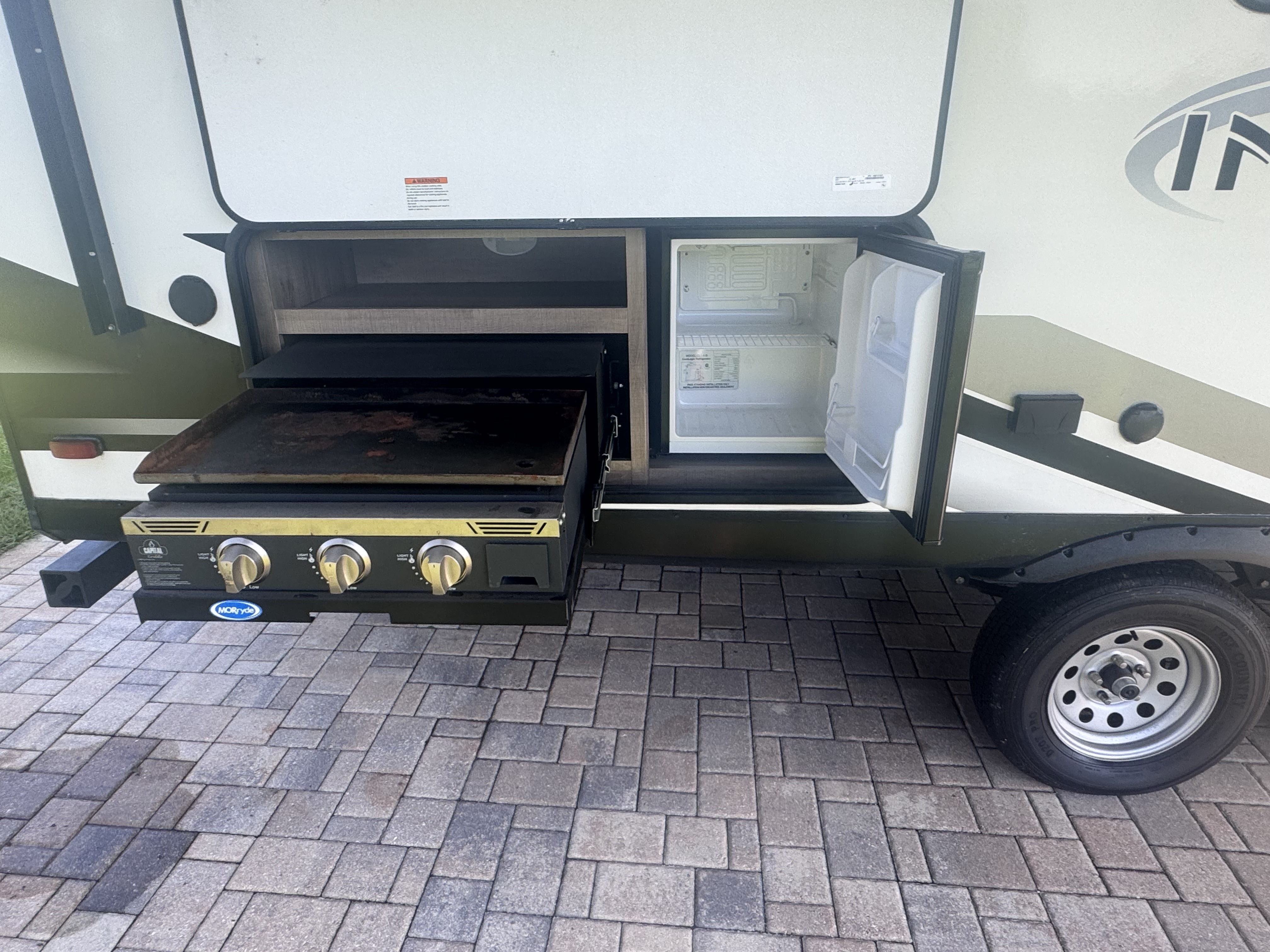 2022 Grand Design IMAGINE XLS 23BHE in plant city FL