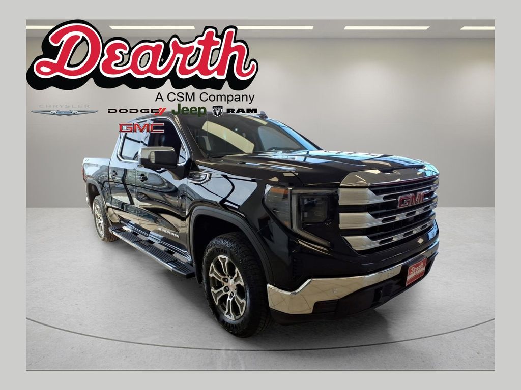 2026 GMC SIERRA in Monroe, WI