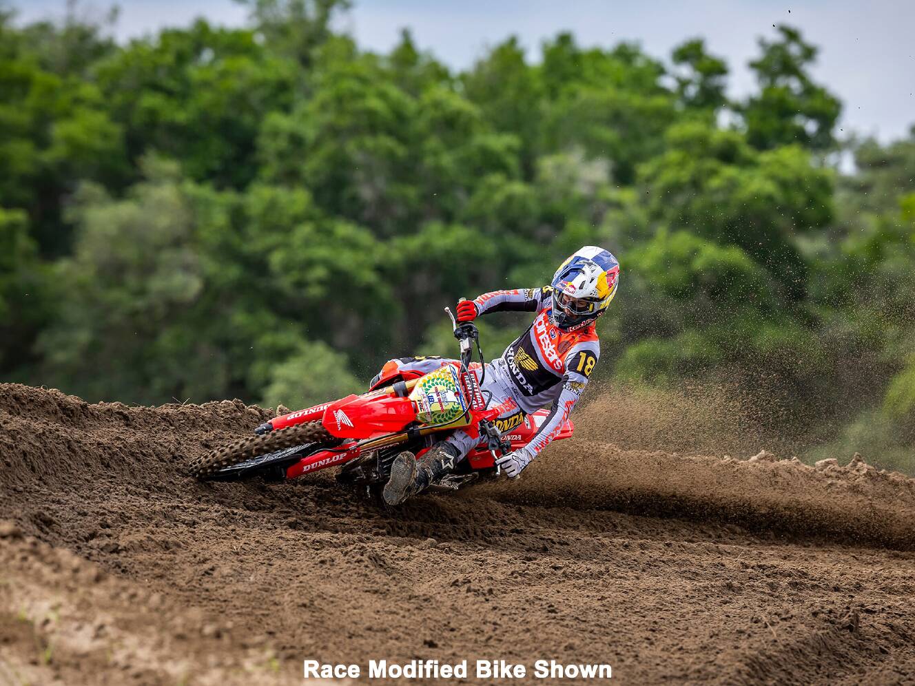 A photo of this 2026 Honda CRF450R
