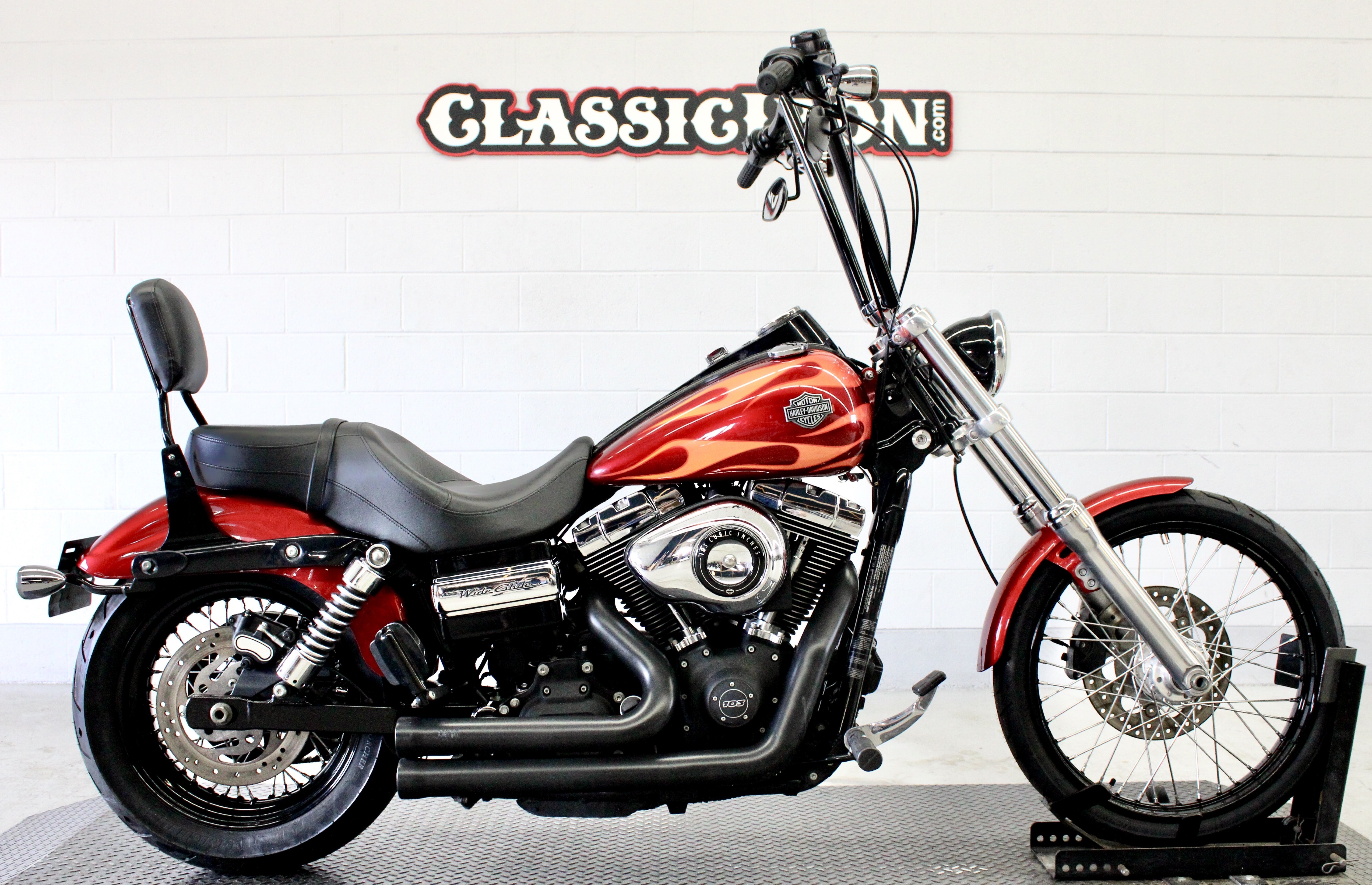 2013 Harley-Davidson Dyna® Wide Glide® in Fredericksburg, VA