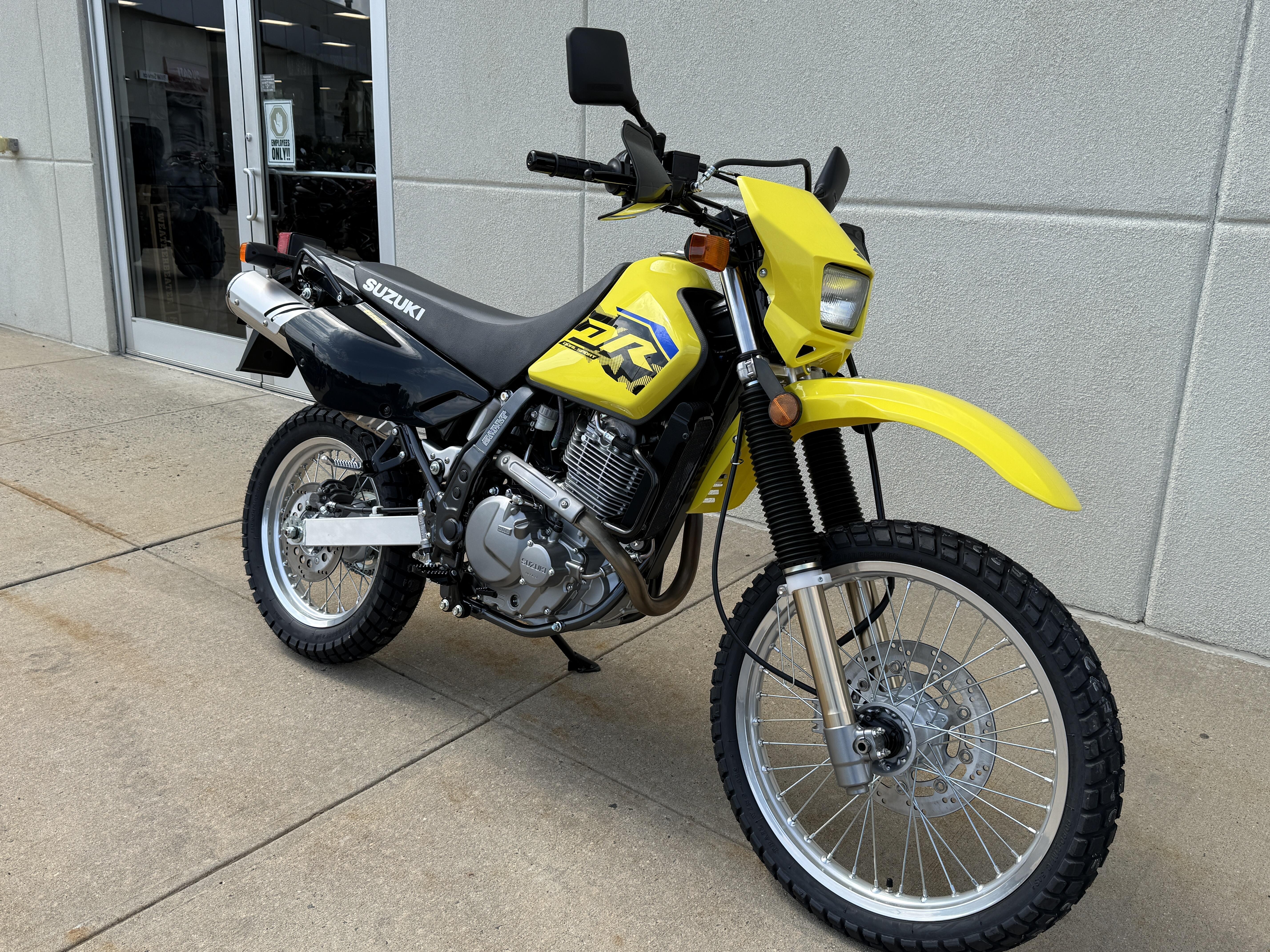 2027 Suzuki DR650S 650S in Metuchen, NJ
