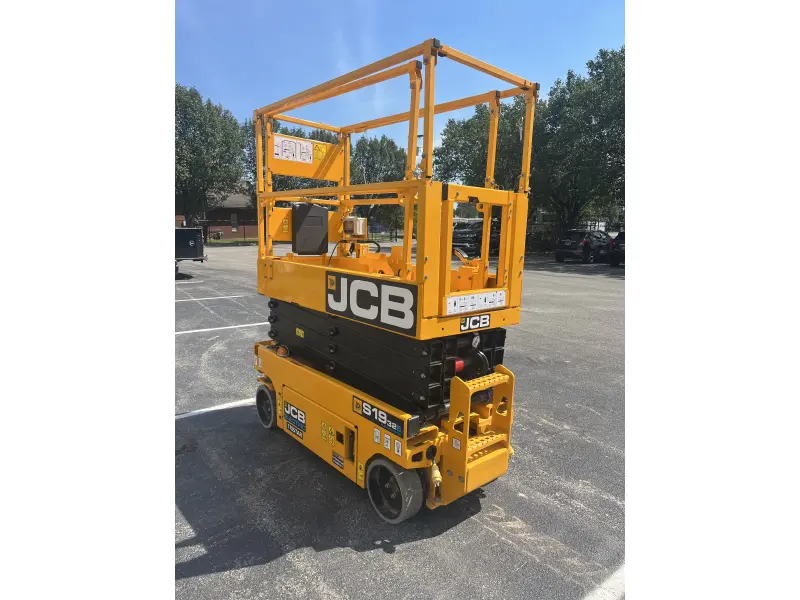 2025 JCB S1932E