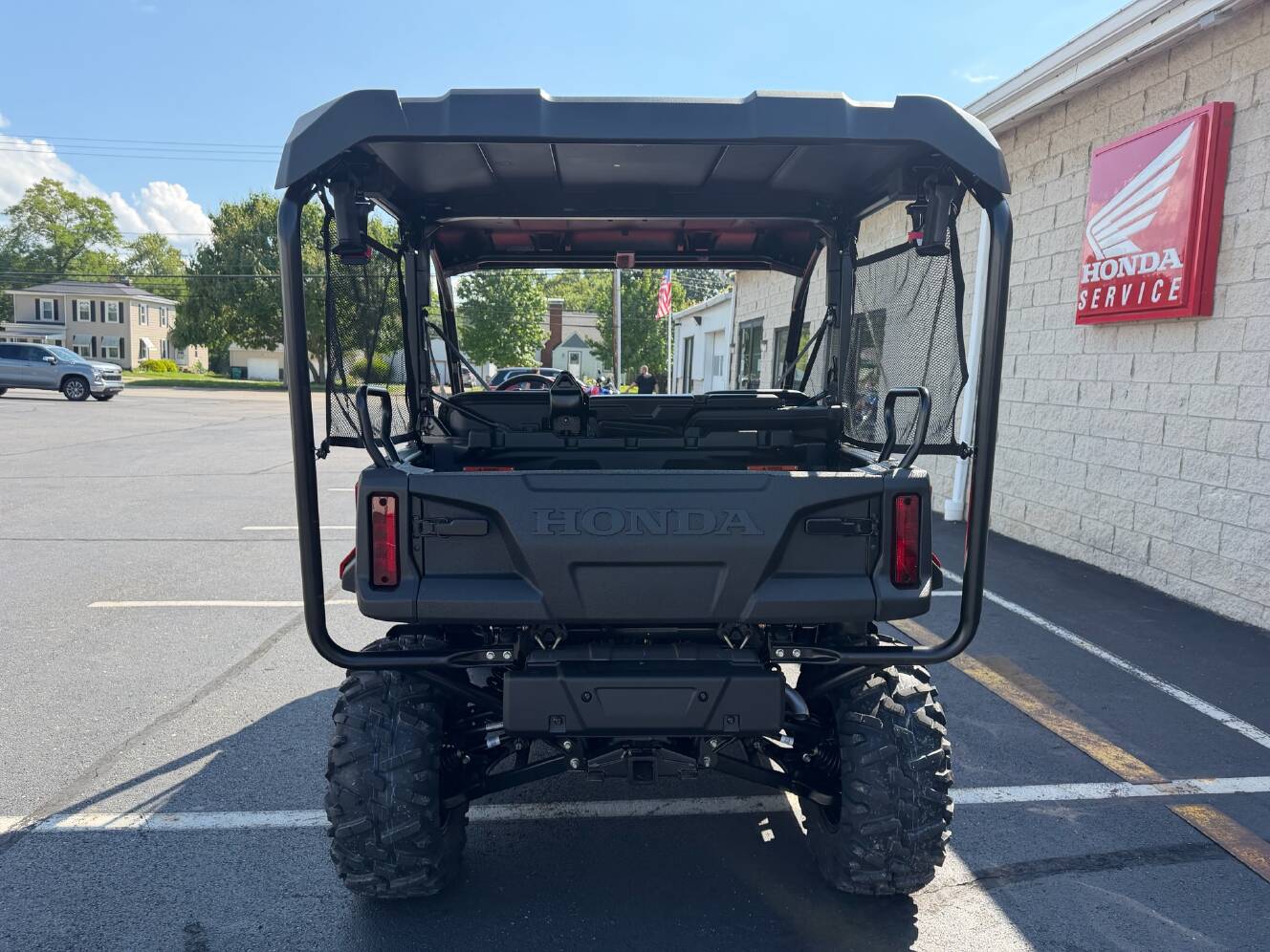 A photo of this 2026 Honda Pioneer 1000-5 Deluxe