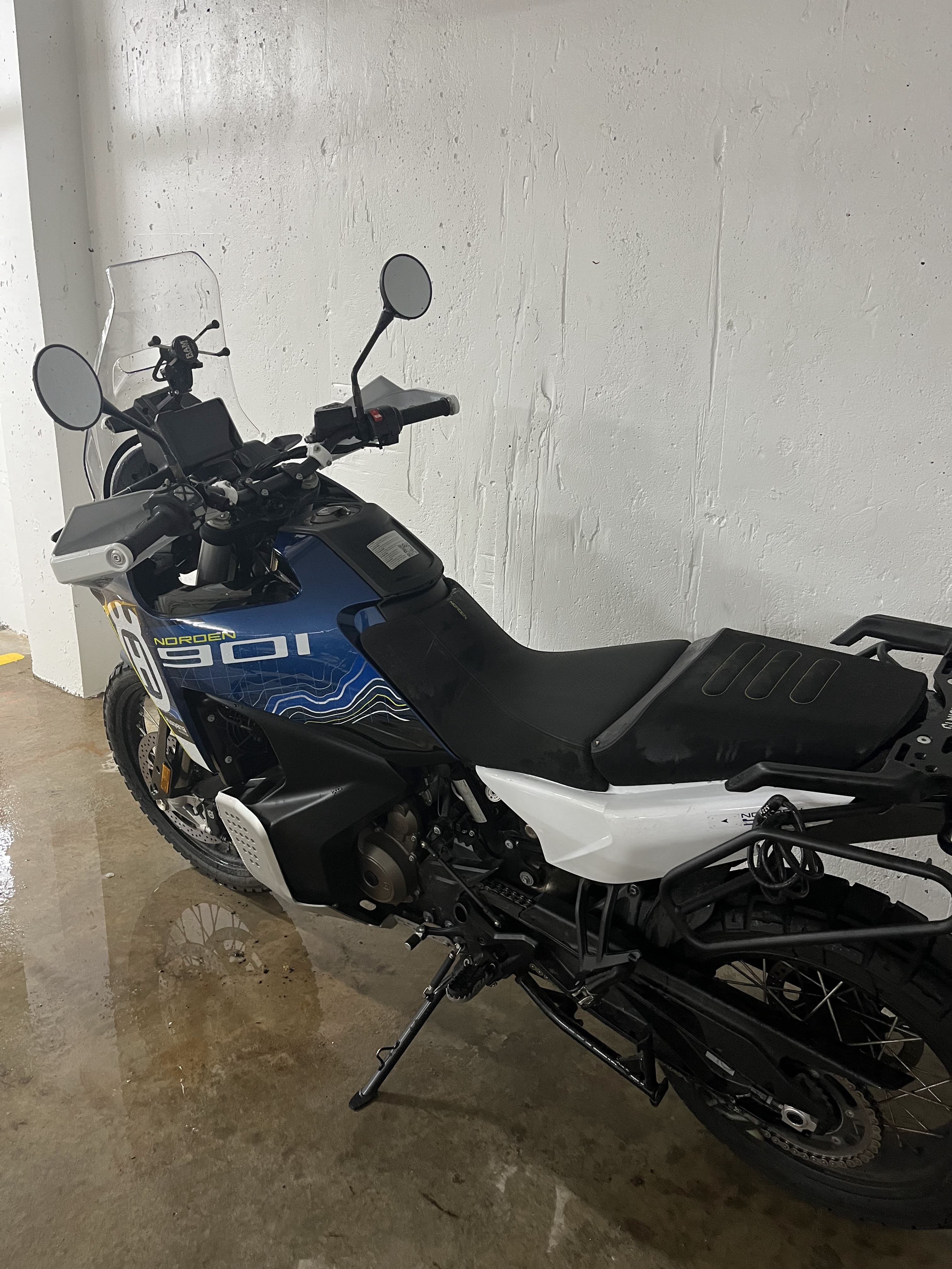 2023 Husqvarna NORDEN 901 EXPEDITION in brooklyn NY