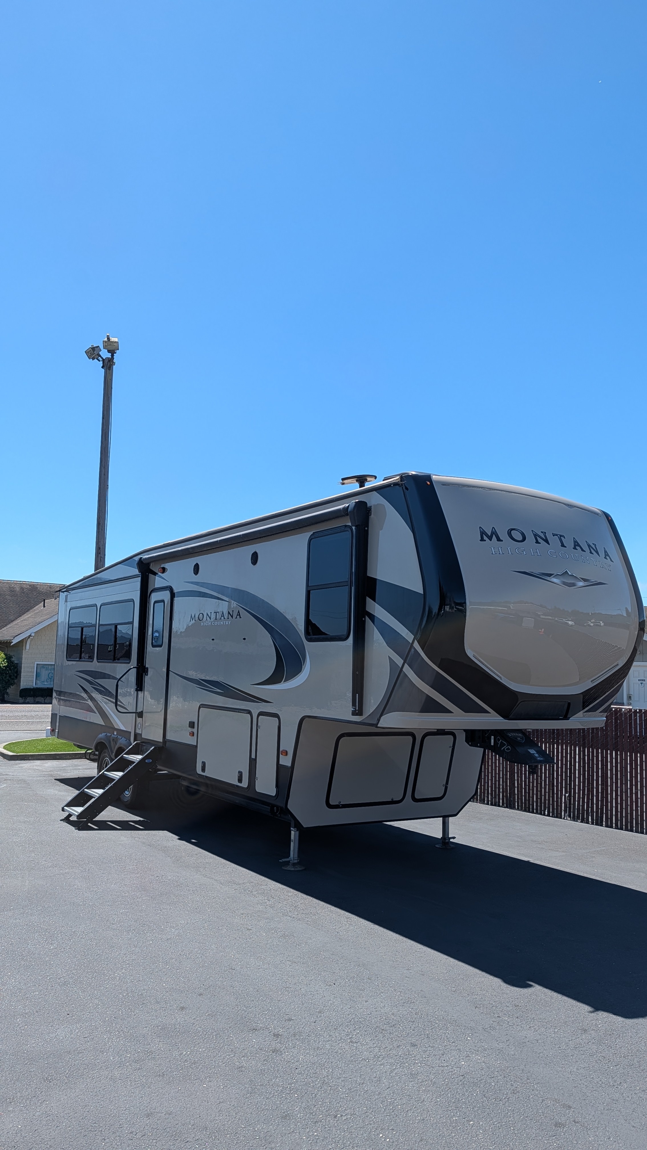 2019 Keystone MONTANA HIGH COUNTRY 310RE RV