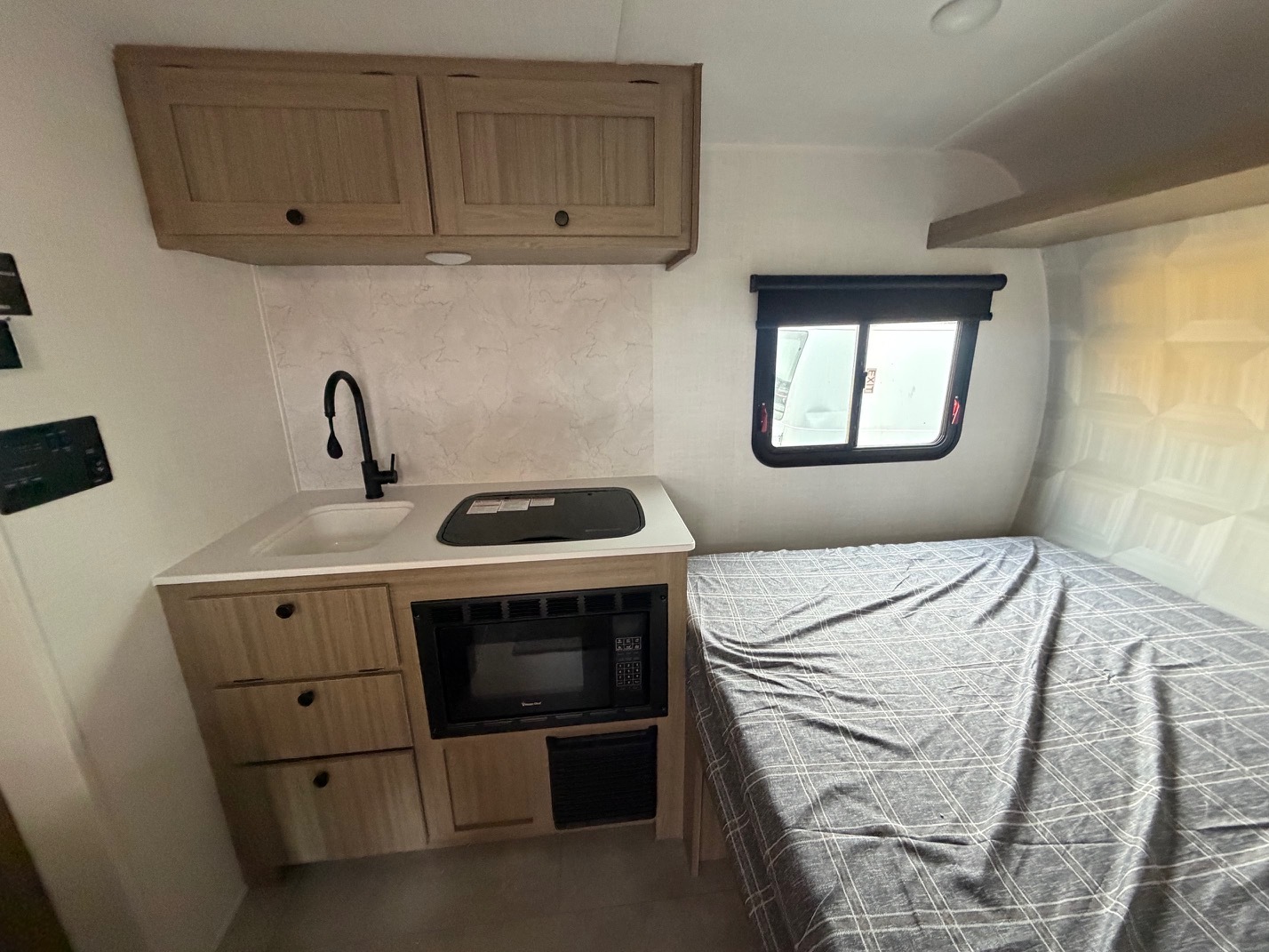 2027 Forest River Rockwood Geo Pro 13DLE RV