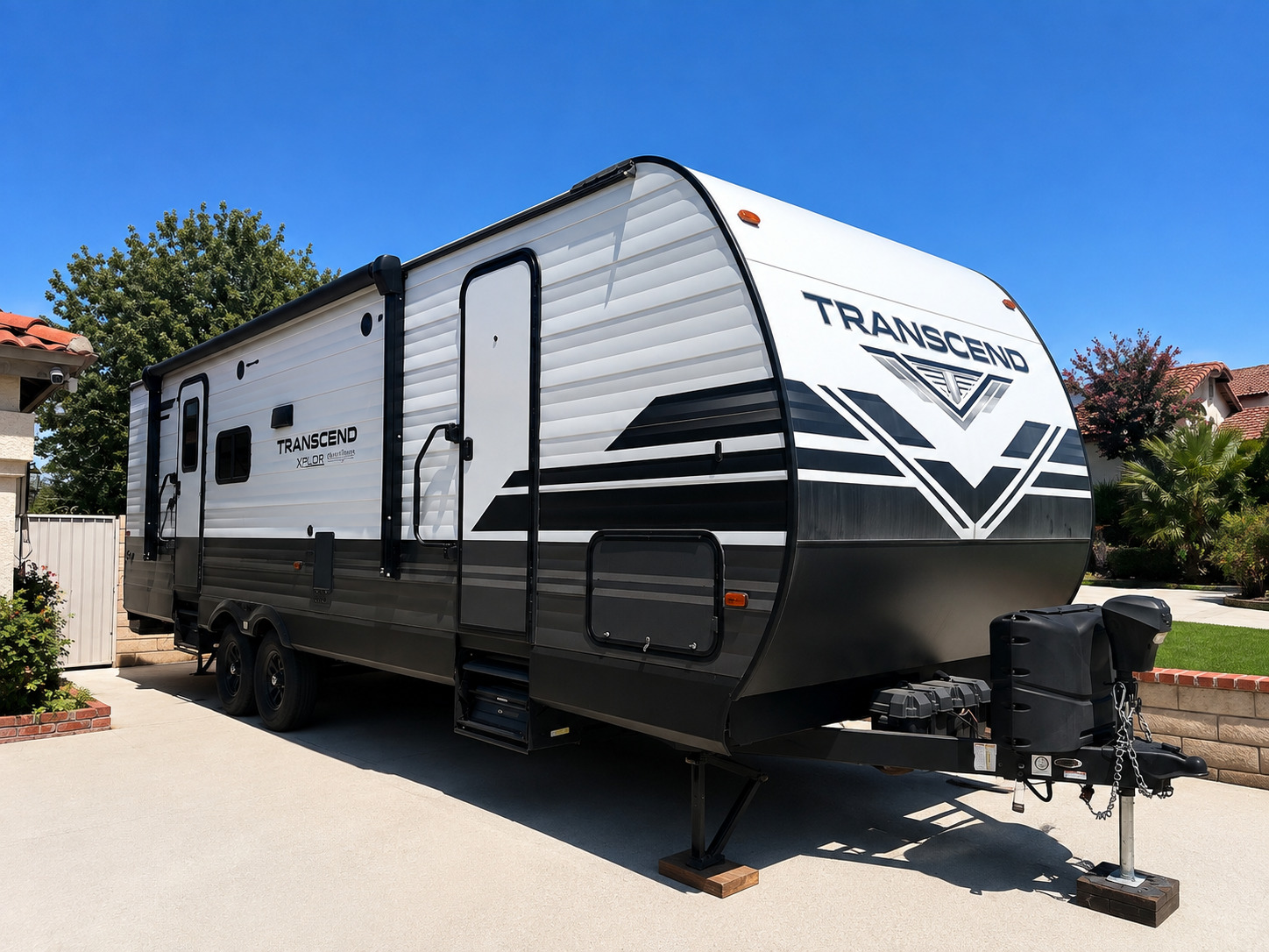 2021 Grand Design TRANSCEND XPLOR 265BH in grand terrace CA