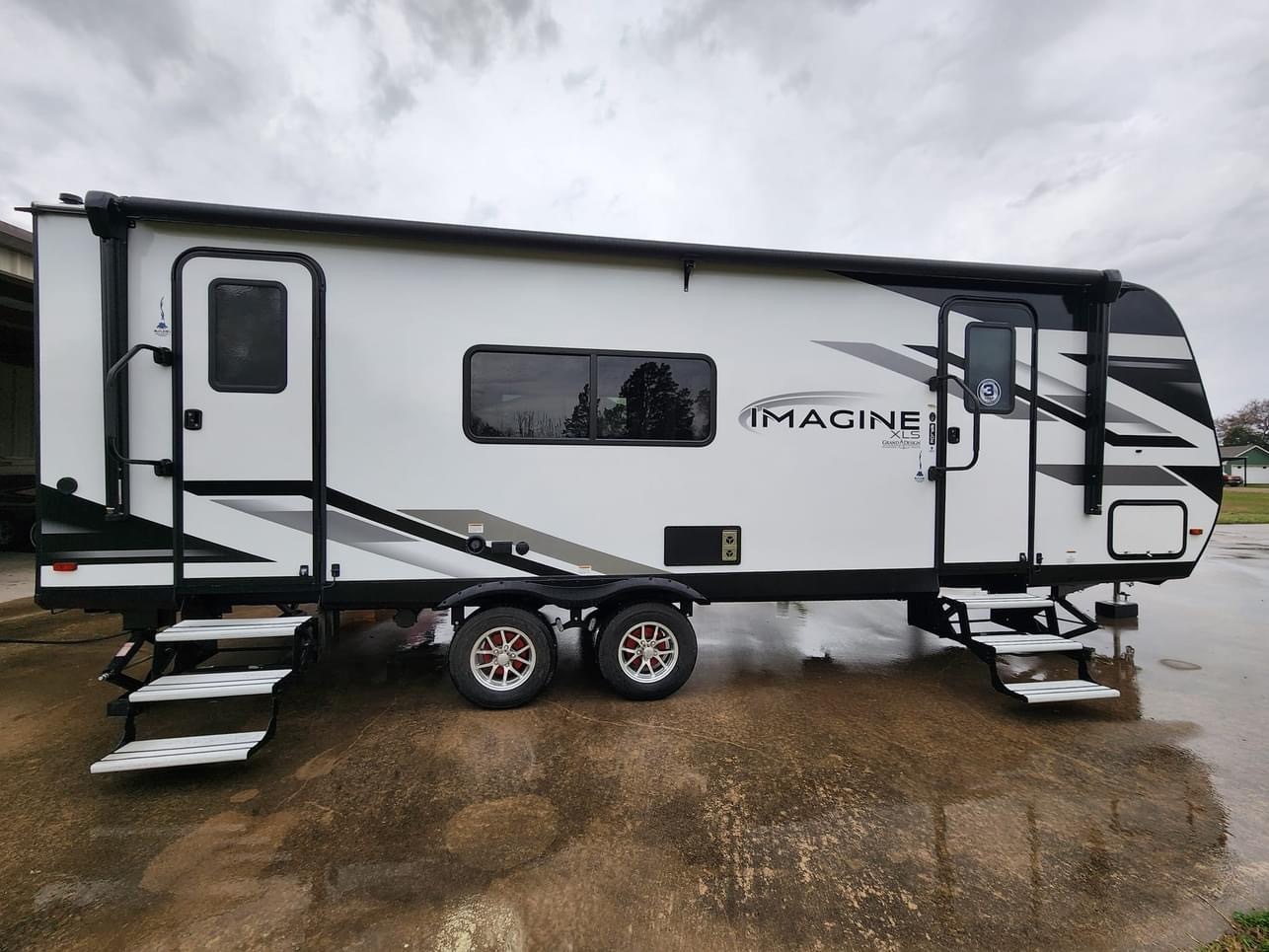 2023 Grand Design IMAGINE XLS 23LDE RV