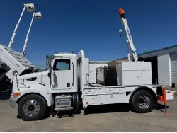 2013 PETERBILT 337