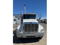 2013 PETERBILT 337