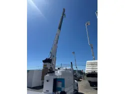 2013 PETERBILT 337