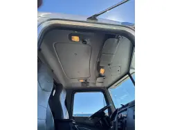 2013 PETERBILT 337