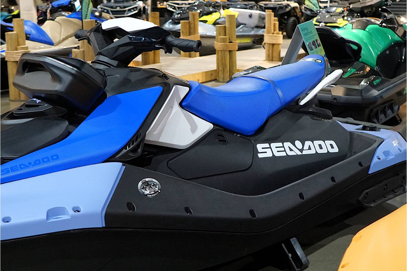 A photo of this 2026 Sea-Doo Spark for 3 90 hp Convenience package with iBR and A
