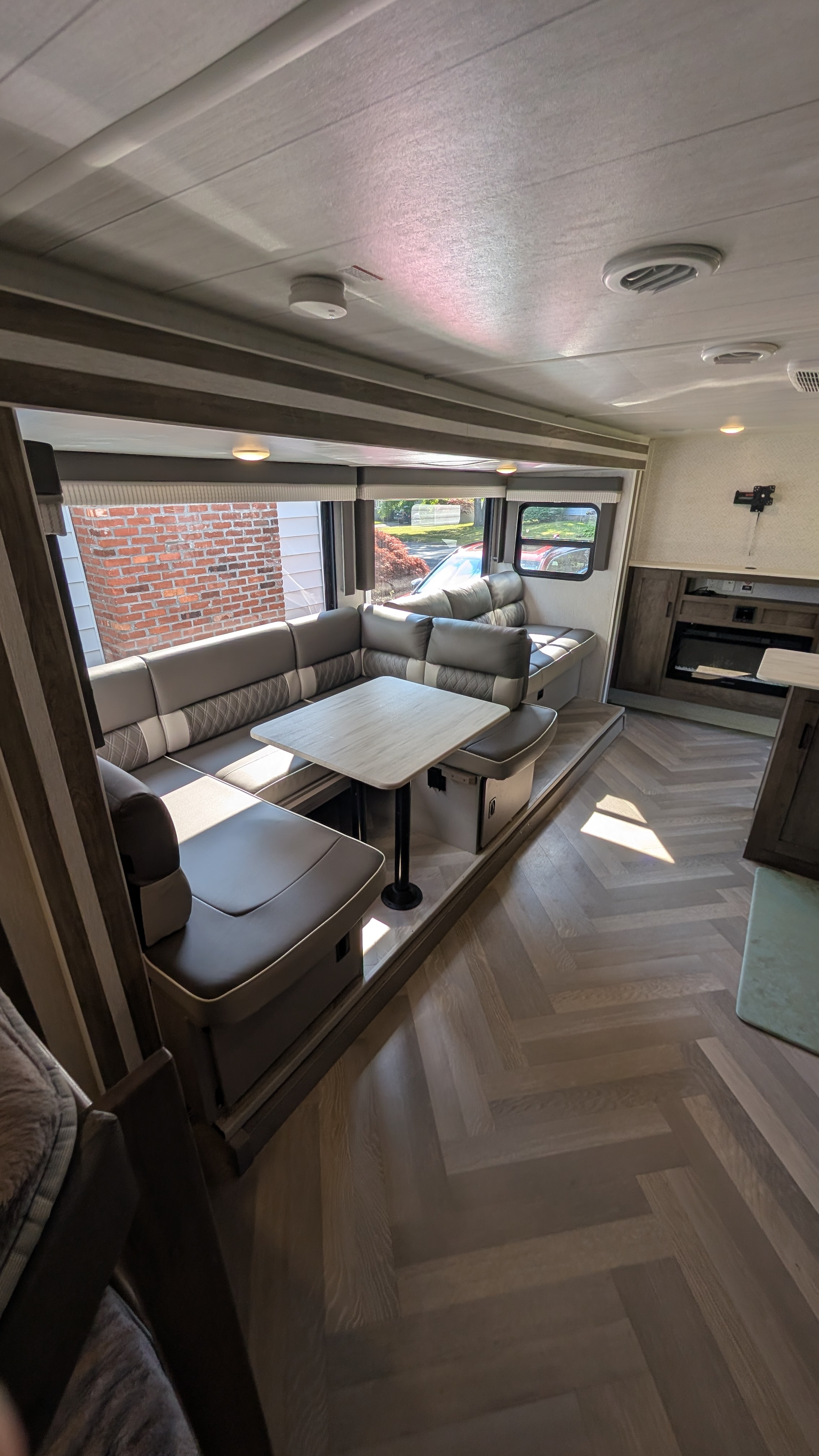 2022 Forest River WILDWOOD X-LITE 263BHXL in bristol CT