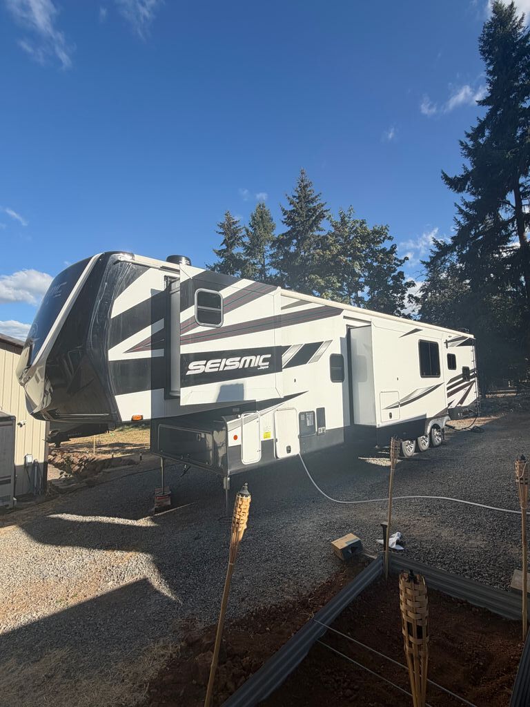 2025 Jayco Seismic 395 in colton OR