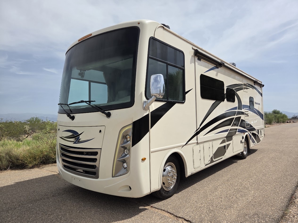 2021 Thor Motor Coach HURRICANE 29M in tucson AZ