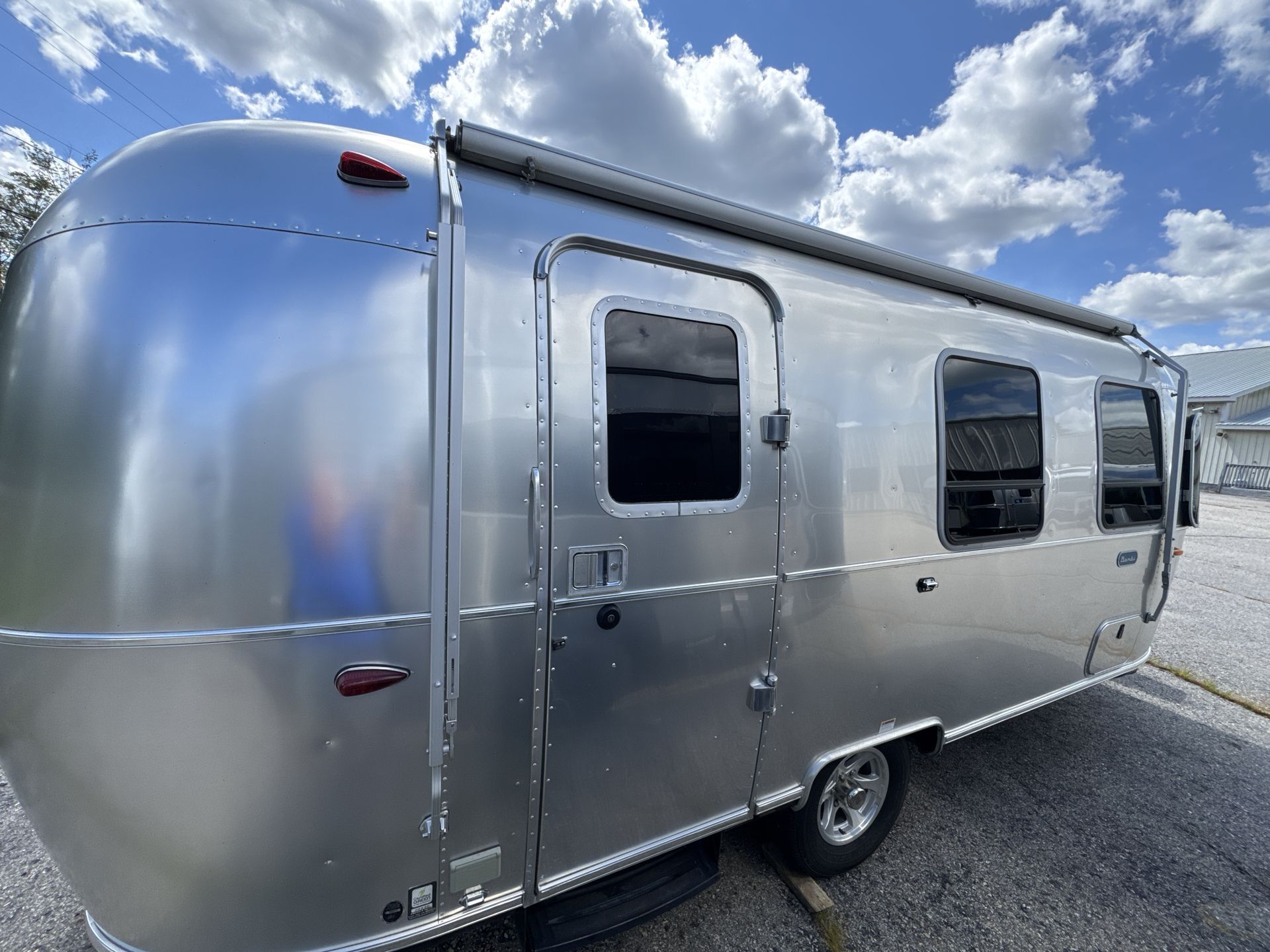 2020 Airstream Bambi 22FB in lebanon ME