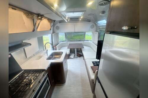 2023 Airstream Globetrotter 25FBT in woodford VA