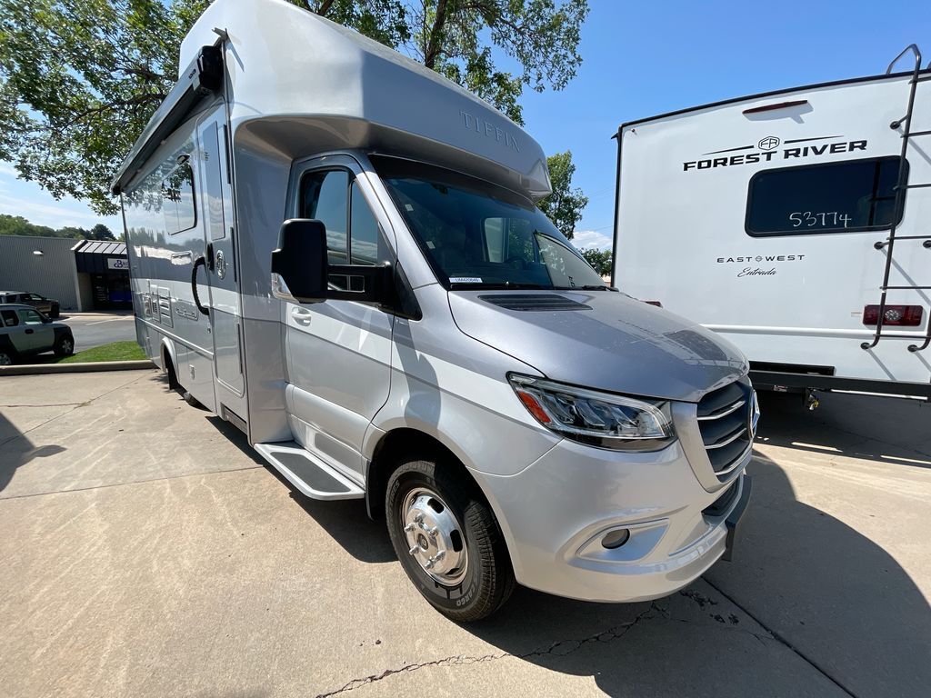 2021 Tiffin Motorhomes Wayfarer 25RW in wheat ridge CO