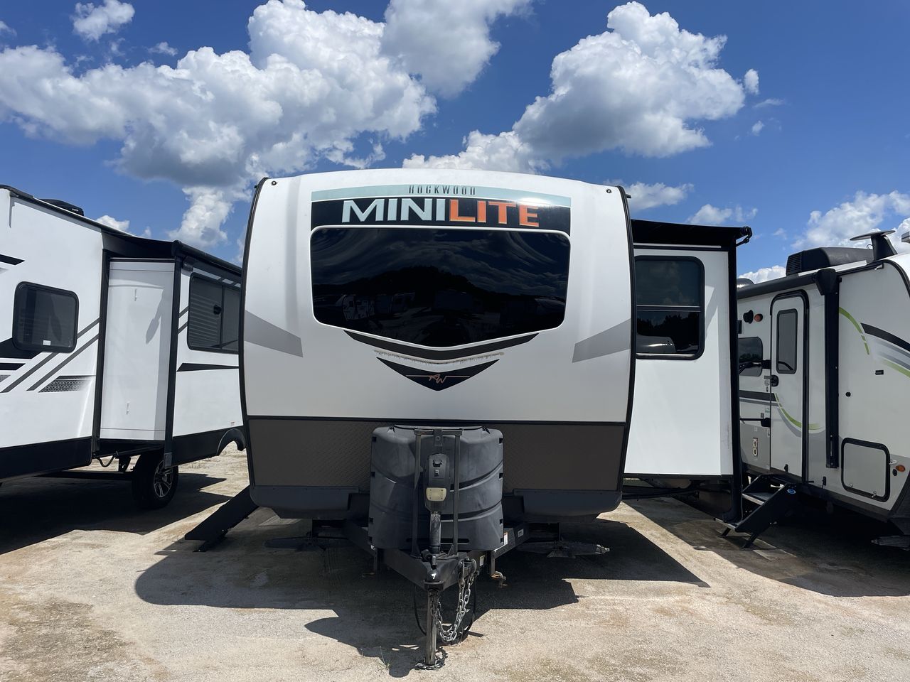 2021 Rockwood ROCKWOOD MINI LITE 2506S in longs SC