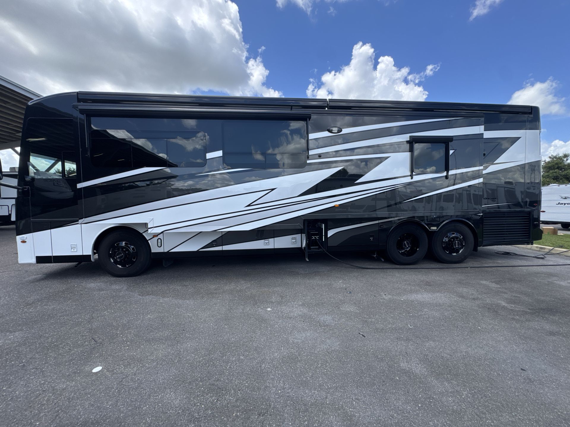 2025 Newmar Dutch Star 4081 in dover FL