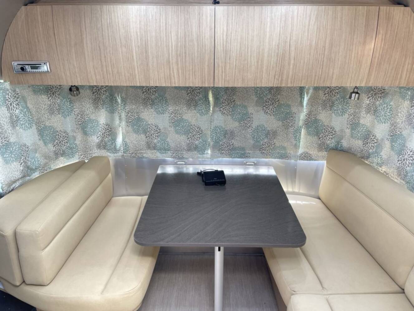 A photo of this 2019 Airstream Flying Cloud 25FB